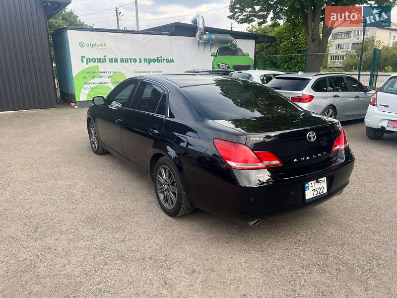 Седан Toyota Avalon 2006 в Чернигове