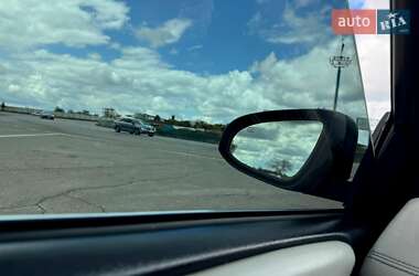 Седан Toyota Avalon 2013 в 