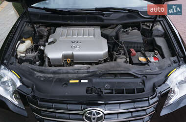 Седан Toyota Avalon 2006 в 