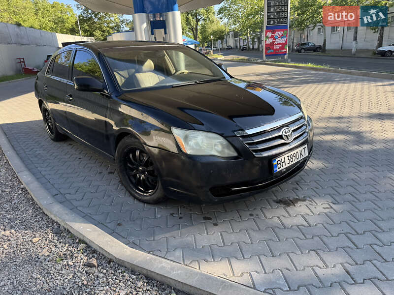 Седан Toyota Avalon 2006 в Одесі