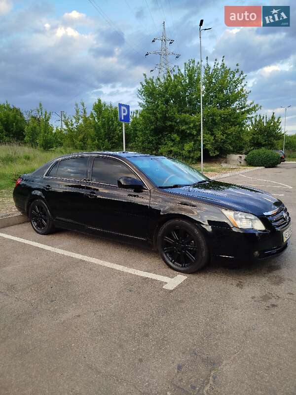 Toyota Avalon 2006