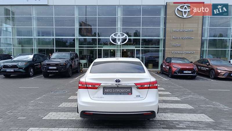 Седан Toyota Avalon 2014 в Києві