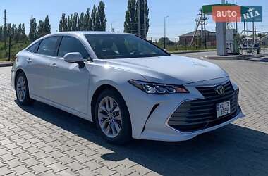 Седан Toyota Avalon 2018 в 