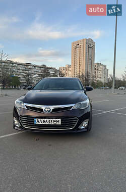 Седан Toyota Avalon 2013 в Києві