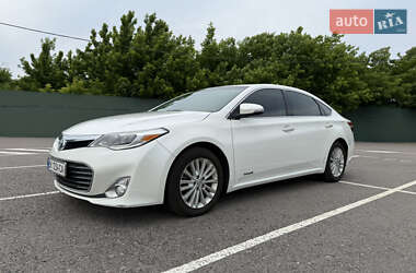 Седан Toyota Avalon 2013 в Киеве