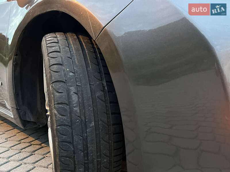 Седан Toyota Avalon 2013 в Львові фото 7 Седан Toyota Avalon 2013 в Львові