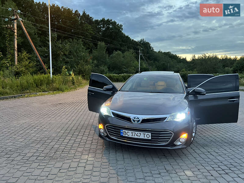 Седан Toyota Avalon 2013 в Львові фото 22 Седан Toyota Avalon 2013 в Львові