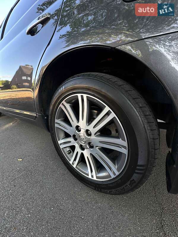Седан Toyota Avalon 2008 в Коломые