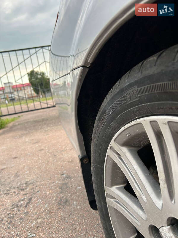 Седан Toyota Avalon 2008 в Житомире