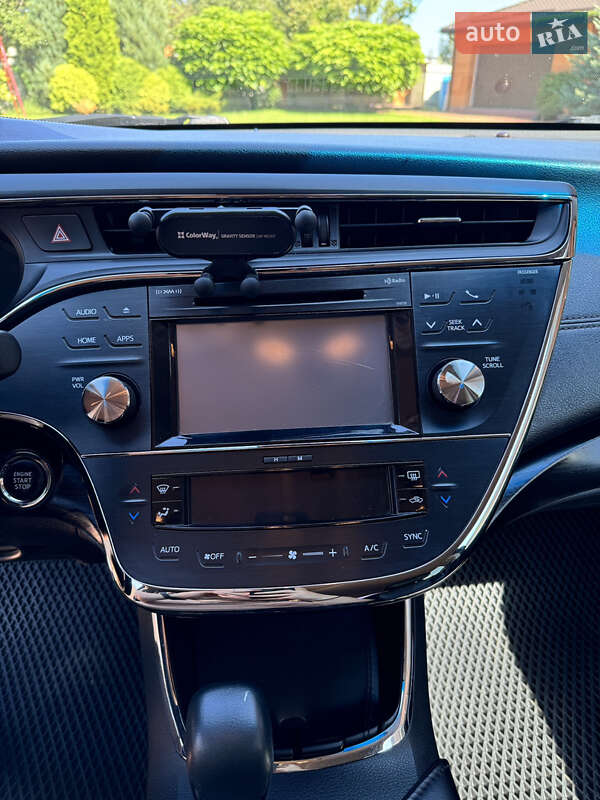 Седан Toyota Avalon 2017 в Києві