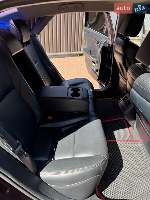 Седан Toyota Avalon 2017 в Києві