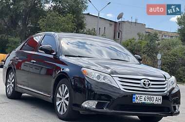 Седан Toyota Avalon 2012 в Дніпрі