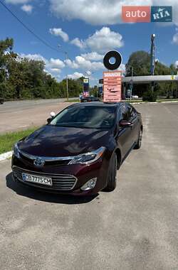 Седан Toyota Avalon 2014 в 