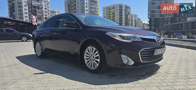 Toyota Avalon 2013