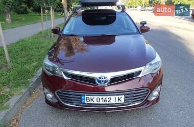 Седан Toyota Avalon 2013 в Києві