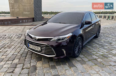 Седан Toyota Avalon 2016 в 