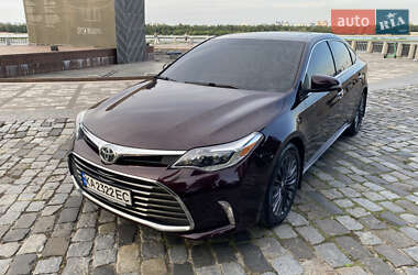 Седан Toyota Avalon 2016 в 