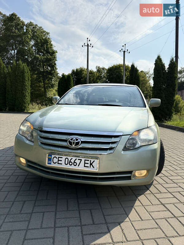 Седан Toyota Avalon 2006 в Прилуках