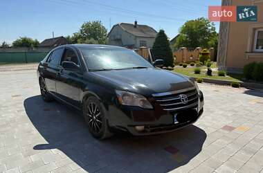 Седан Toyota Avalon 2006 в Львові