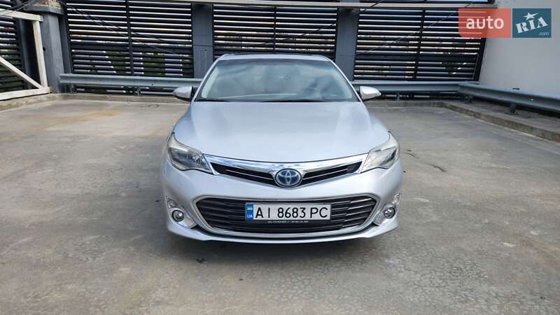 Седан Toyota Avalon 2014 в Києві