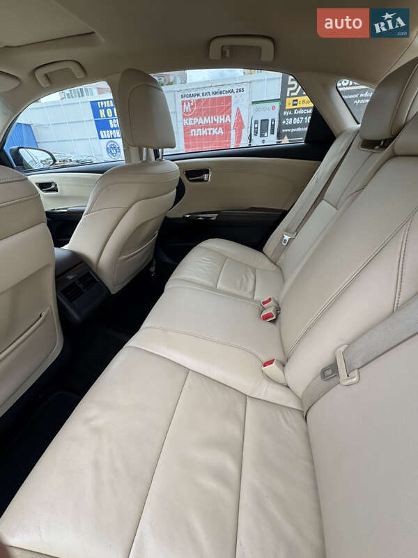 Седан Toyota Avalon 2014 в Броварах