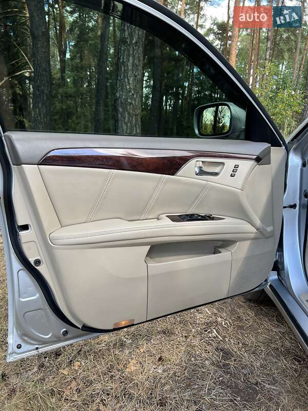 Седан Toyota Avalon 2007 в Києві