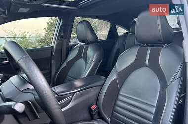 Седан Toyota Avalon 2019 в 