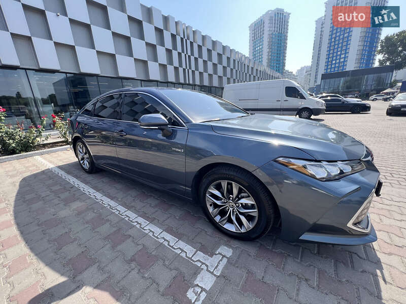 Седан Toyota Avalon 2020 в Одессе