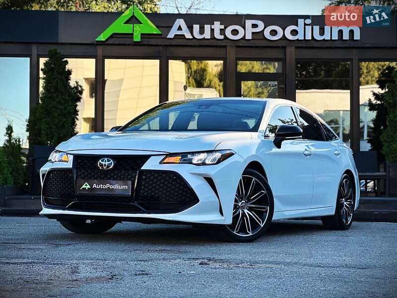 Toyota Avalon 2018
