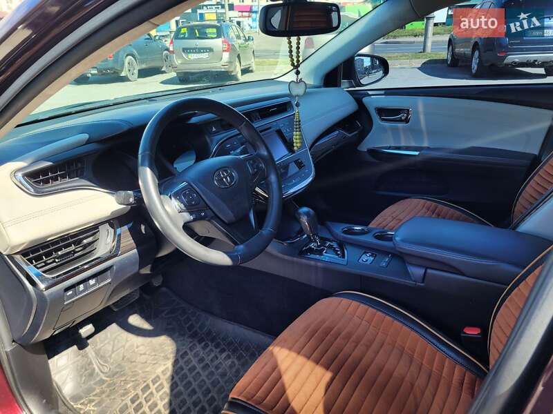 Седан Toyota Avalon 2014 в Харькове