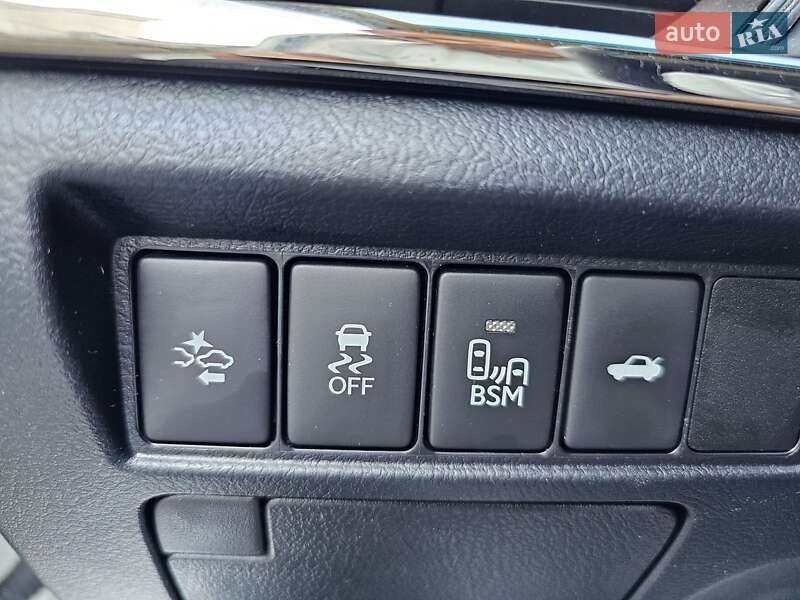 Седан Toyota Avalon 2017 в Одессе фото 29 Седан Toyota Avalon 2017 в Одессе