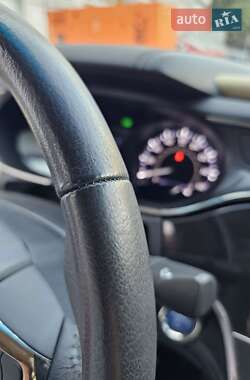 Седан Toyota Avalon 2017 в  фото 39 Седан Toyota Avalon 2017 в