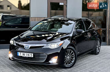 Toyota Avalon 2012
