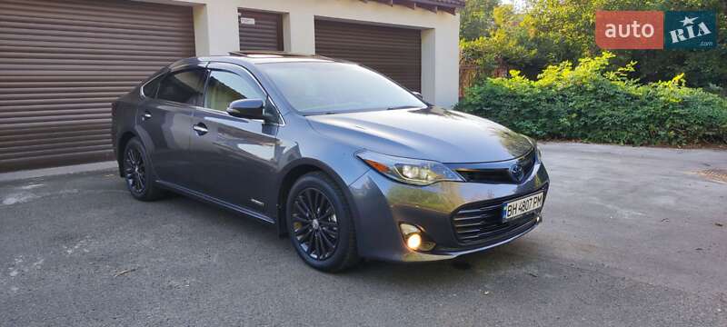 Toyota Avalon 2013