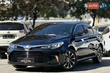 Седан Toyota Avalon 2016 в Одесі