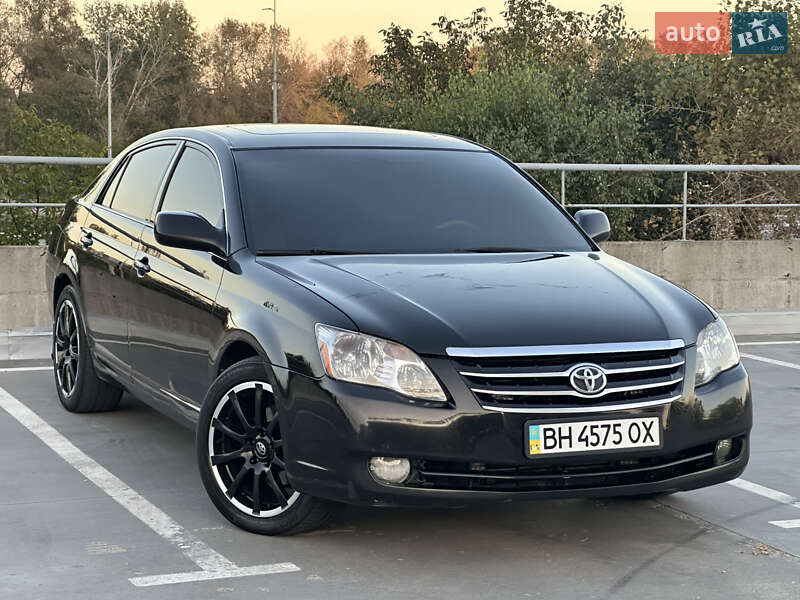Седан Toyota Avalon 2007 в 