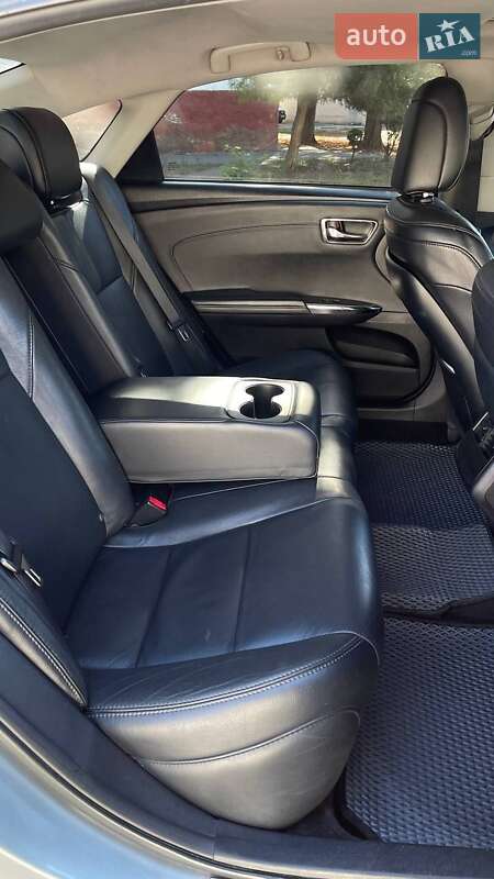 Седан Toyota Avalon 2015 в Одессе