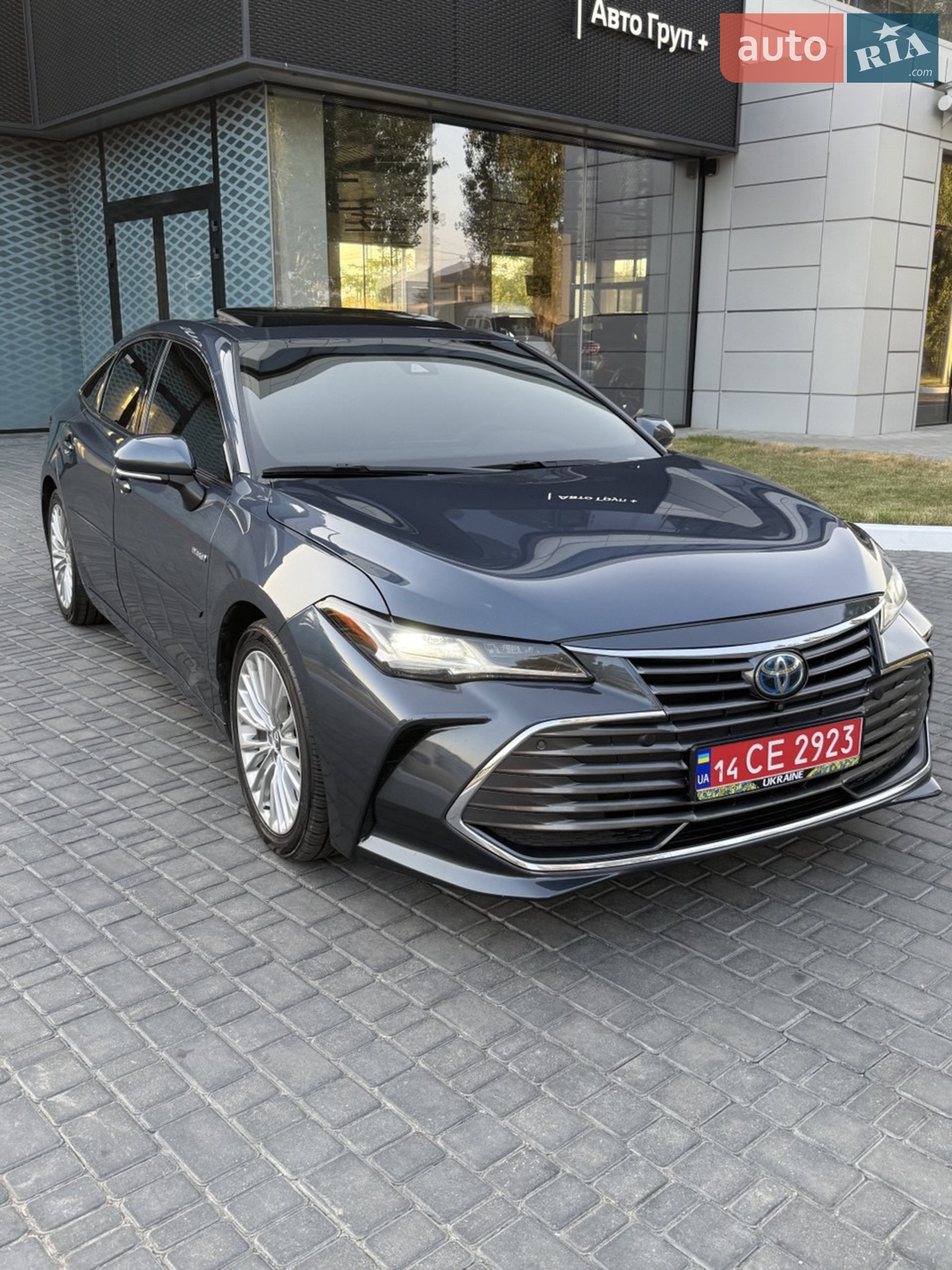 2020 Toyota Avalon - мініатюра 3
