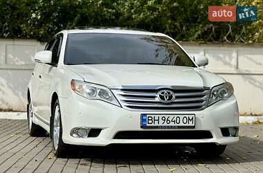 Toyota Avalon 2011