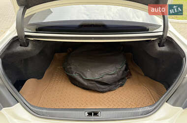 Седан Toyota Avalon 2011 в 