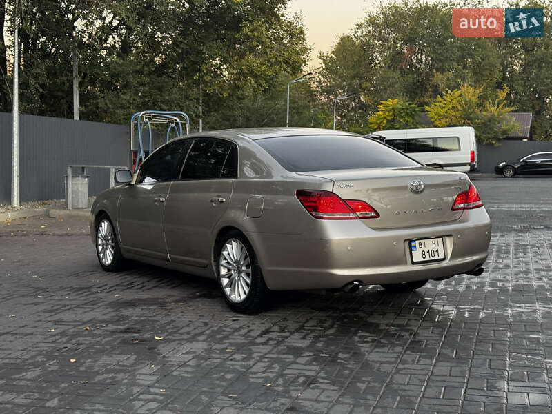 Седан Toyota Avalon 2006 в Днепре