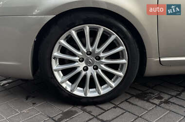 Седан Toyota Avalon 2006 в 