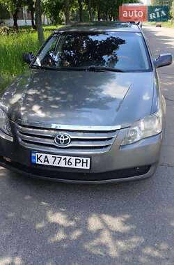 Седан Toyota Avalon 2006 в 
