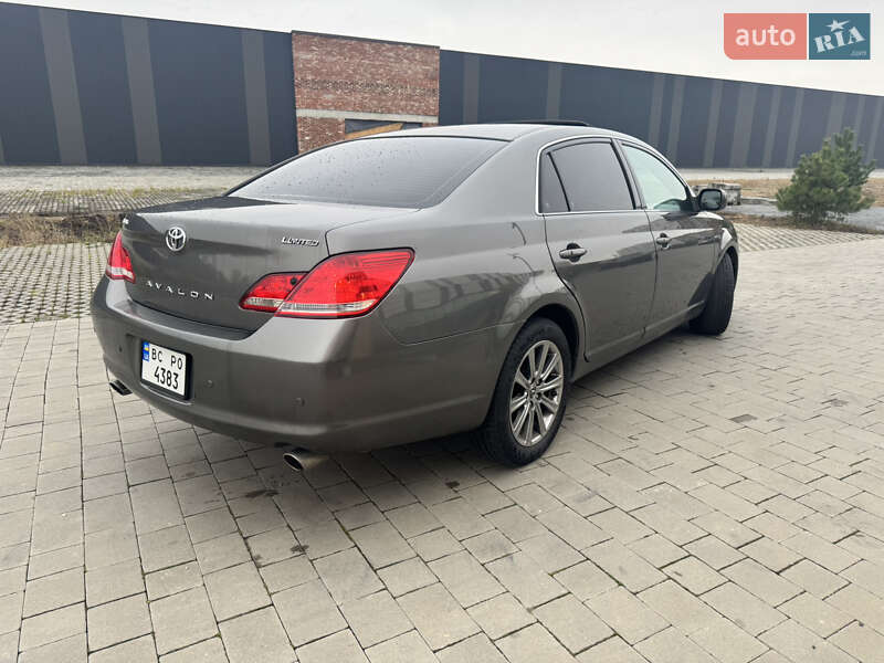 Седан Toyota Avalon 2007 в Хмельницком