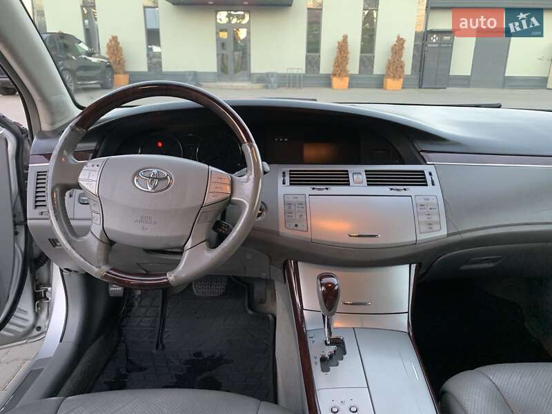 Седан Toyota Avalon 2008 в Одессе
