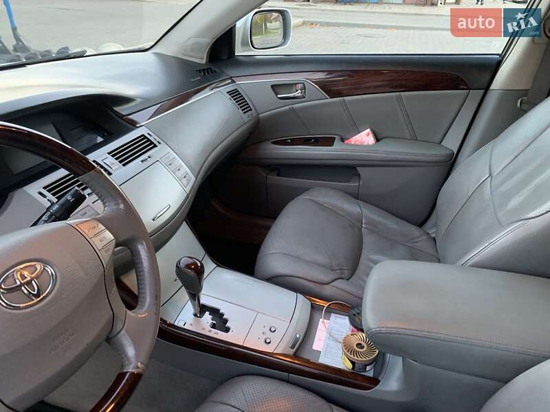 Седан Toyota Avalon 2008 в Одессе