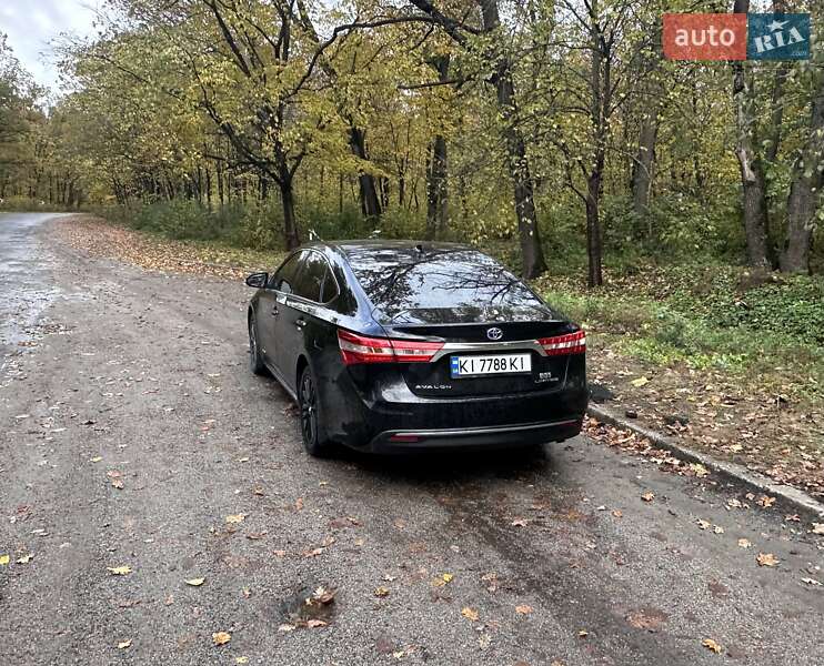 Седан Toyota Avalon 2014 в Києві