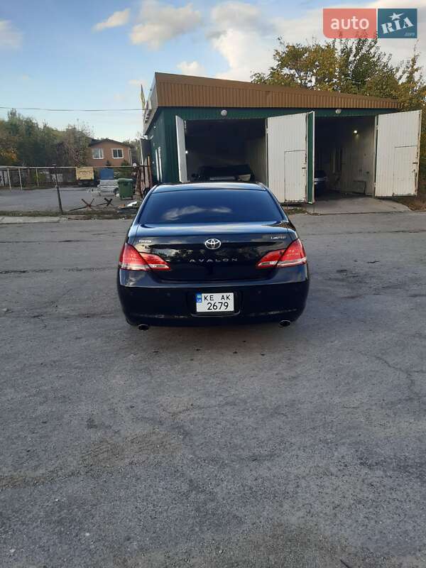 Седан Toyota Avalon 2006 в Дніпрі