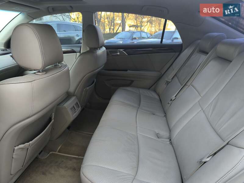 Седан Toyota Avalon 2008 в Киеве