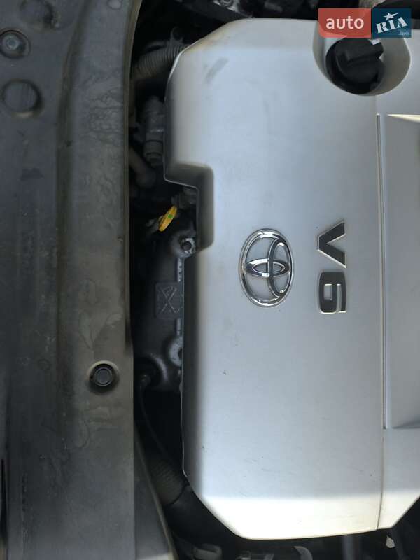 Седан Toyota Avalon 2008 в Киеве